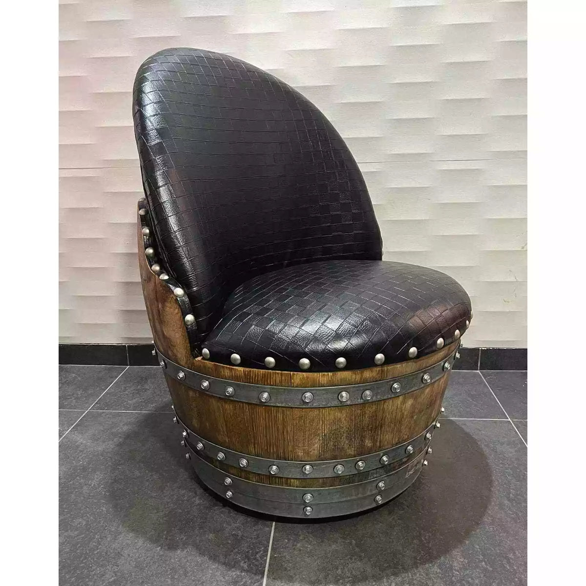 Wine Barrel 4-Chair Coffee Table Set (Wine Barrel Table - Whiskey Barrel Chair)